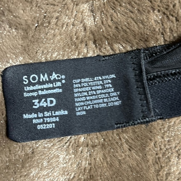 SOMA Unbelievable Lift Scoop Balconette Sz 34D - Picture 4 of 6